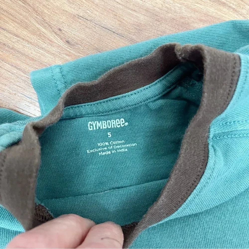 Gymboree Set of 3 Shirts and Matching Plaid Shorts - Picture 3 of 5